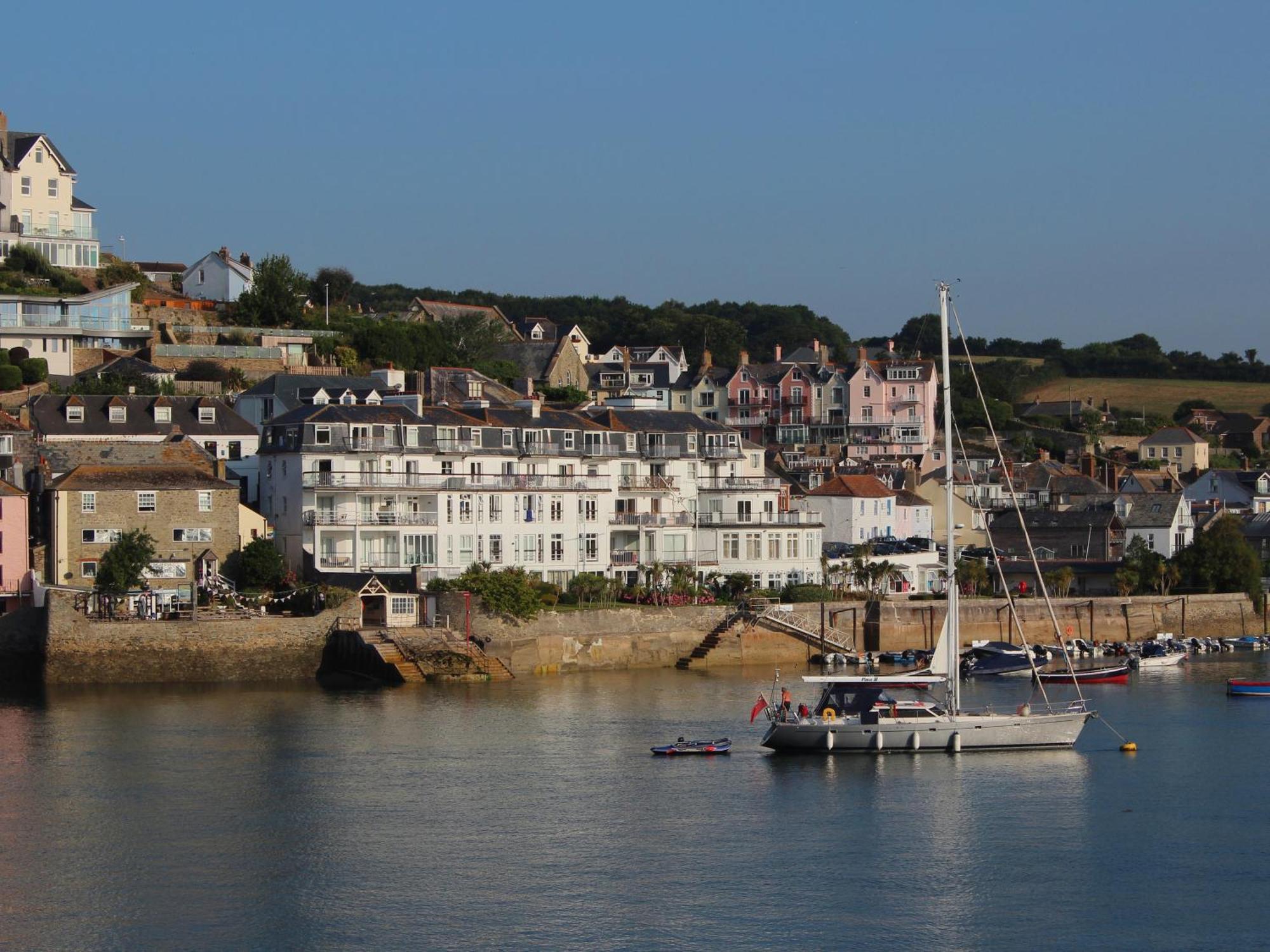 Sandcastles 15a Fore Street Salcombe